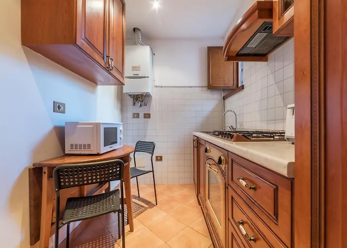 Amazing In Campo De Fiori - Fromhometorome
